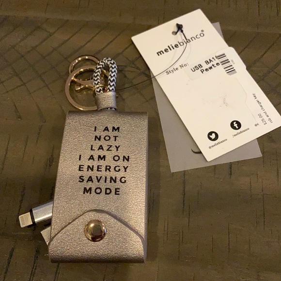 Accessories - Apple Charging device
